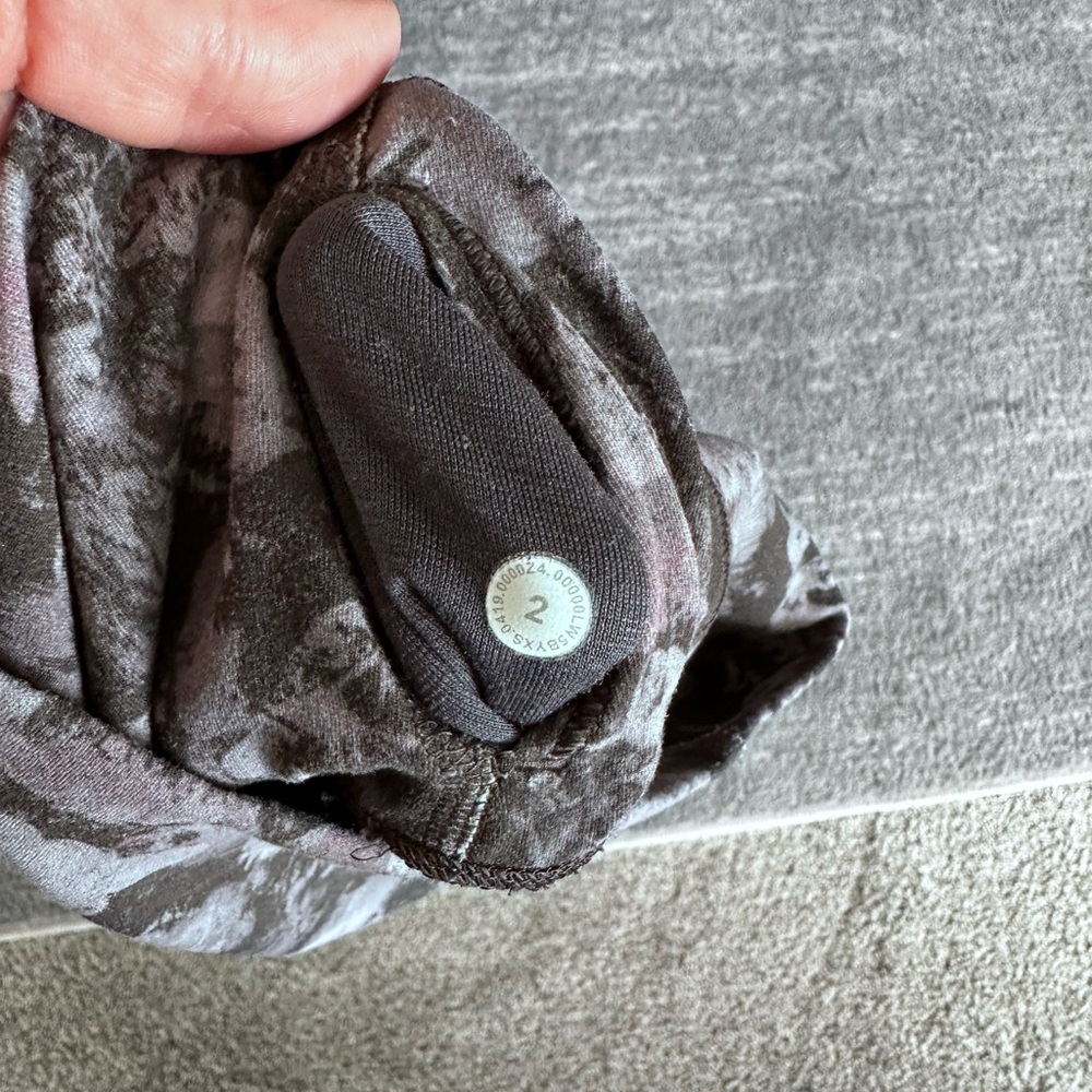 NWOT Lululemon Leggings - Picture 5 of 5